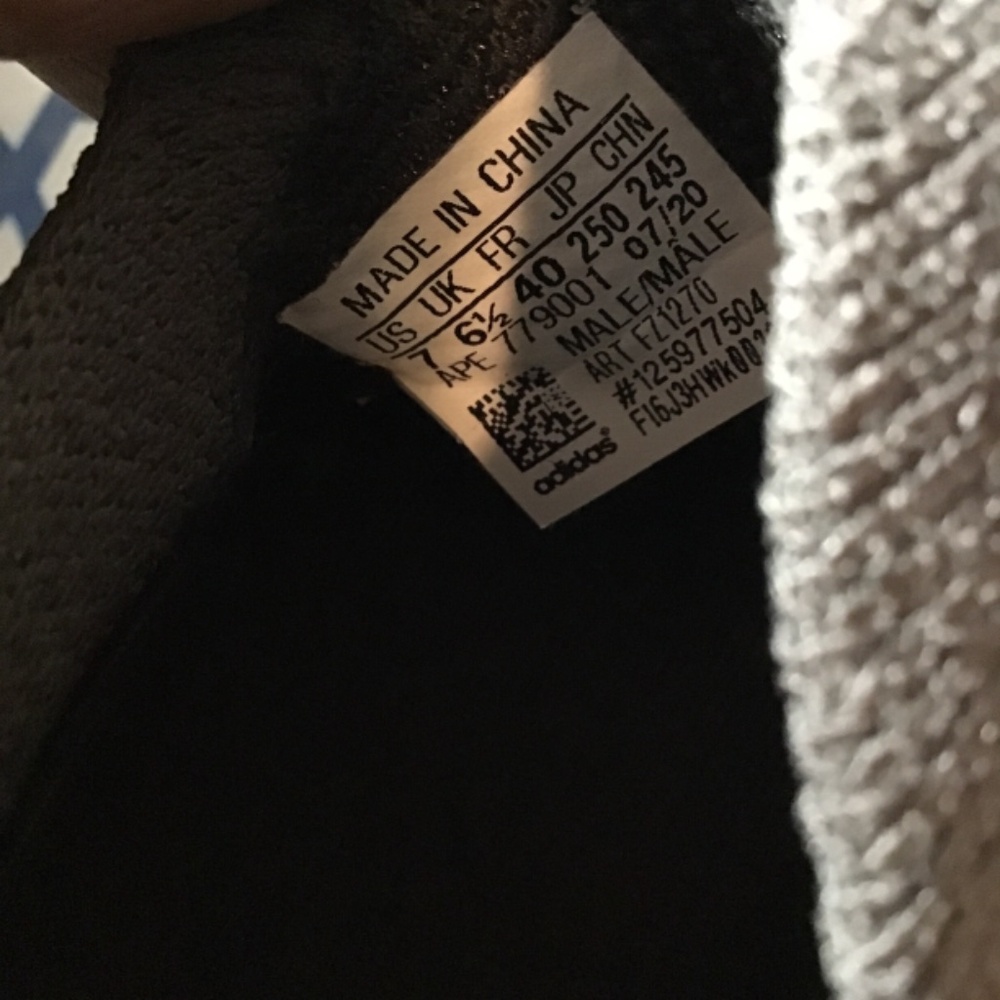 😎Adidas Yeezy boost, size 7, new cond. no box, minimal wear, see photos, - Picture 9 of 9